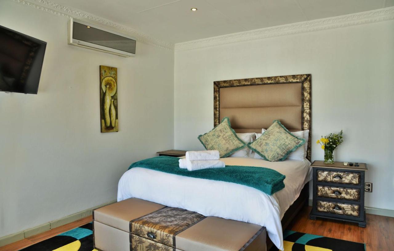 Indlovukazi Guesthouse ฮาร์ทบีสบูร์ท ภายนอก รูปภาพ
