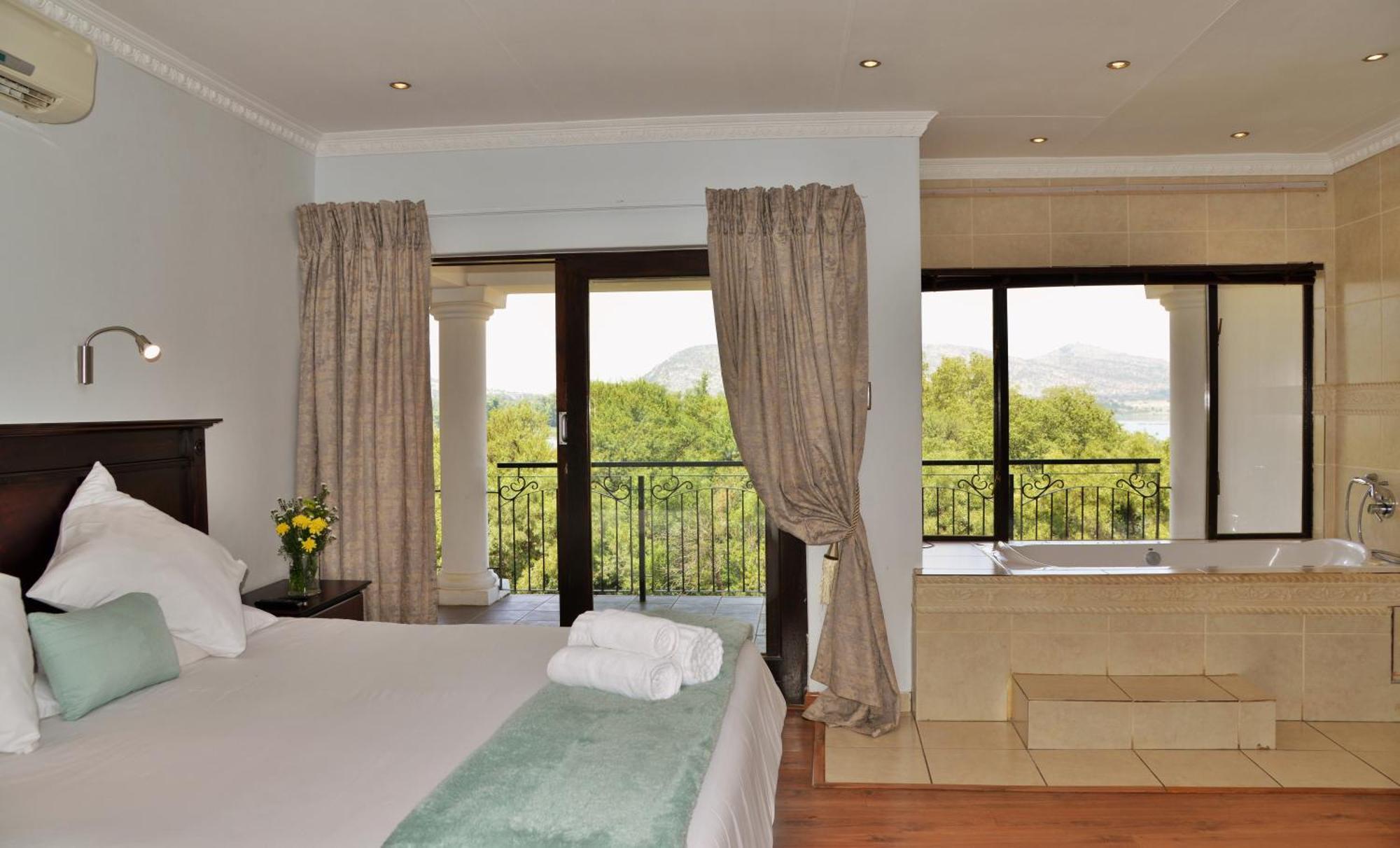 Indlovukazi Guesthouse ฮาร์ทบีสบูร์ท ภายนอก รูปภาพ