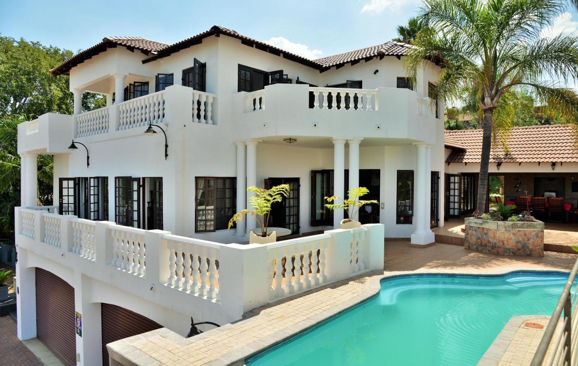 Indlovukazi Guesthouse ฮาร์ทบีสบูร์ท ภายนอก รูปภาพ