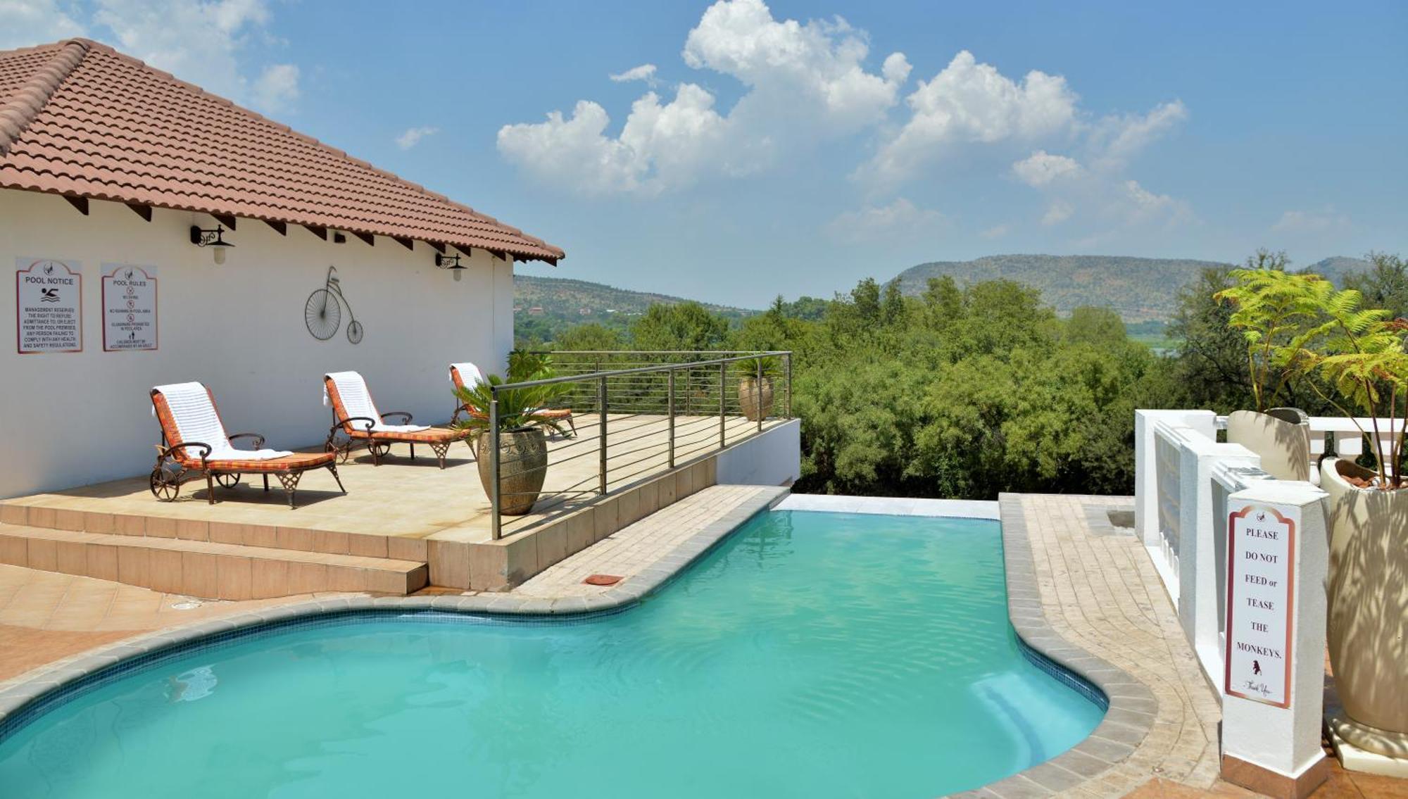 Indlovukazi Guesthouse ฮาร์ทบีสบูร์ท ภายนอก รูปภาพ