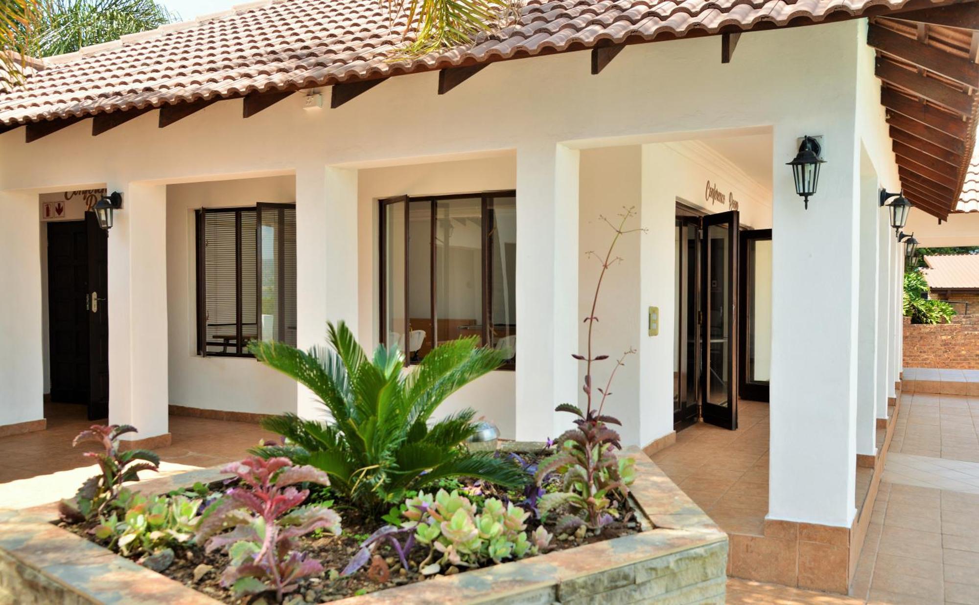 Indlovukazi Guesthouse ฮาร์ทบีสบูร์ท ภายนอก รูปภาพ